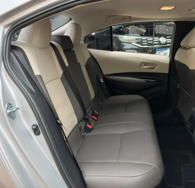 Toyota Corolla Altis Prem. Hybrid 1.8 Flex AUT, foto 13 de 20