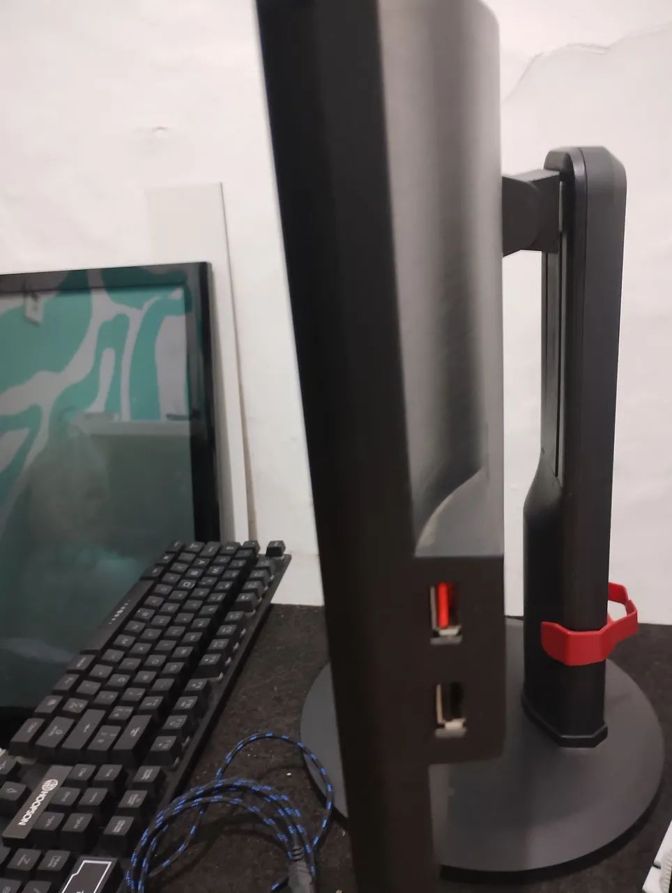 Monitor game praticamente novo 6 meses de uso  - Foto 2