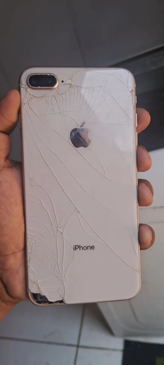Iphone 8 Plus  - Foto 2
