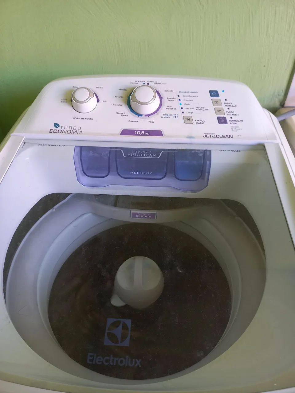 Lava Roupas Eletrolux  10,5 kg