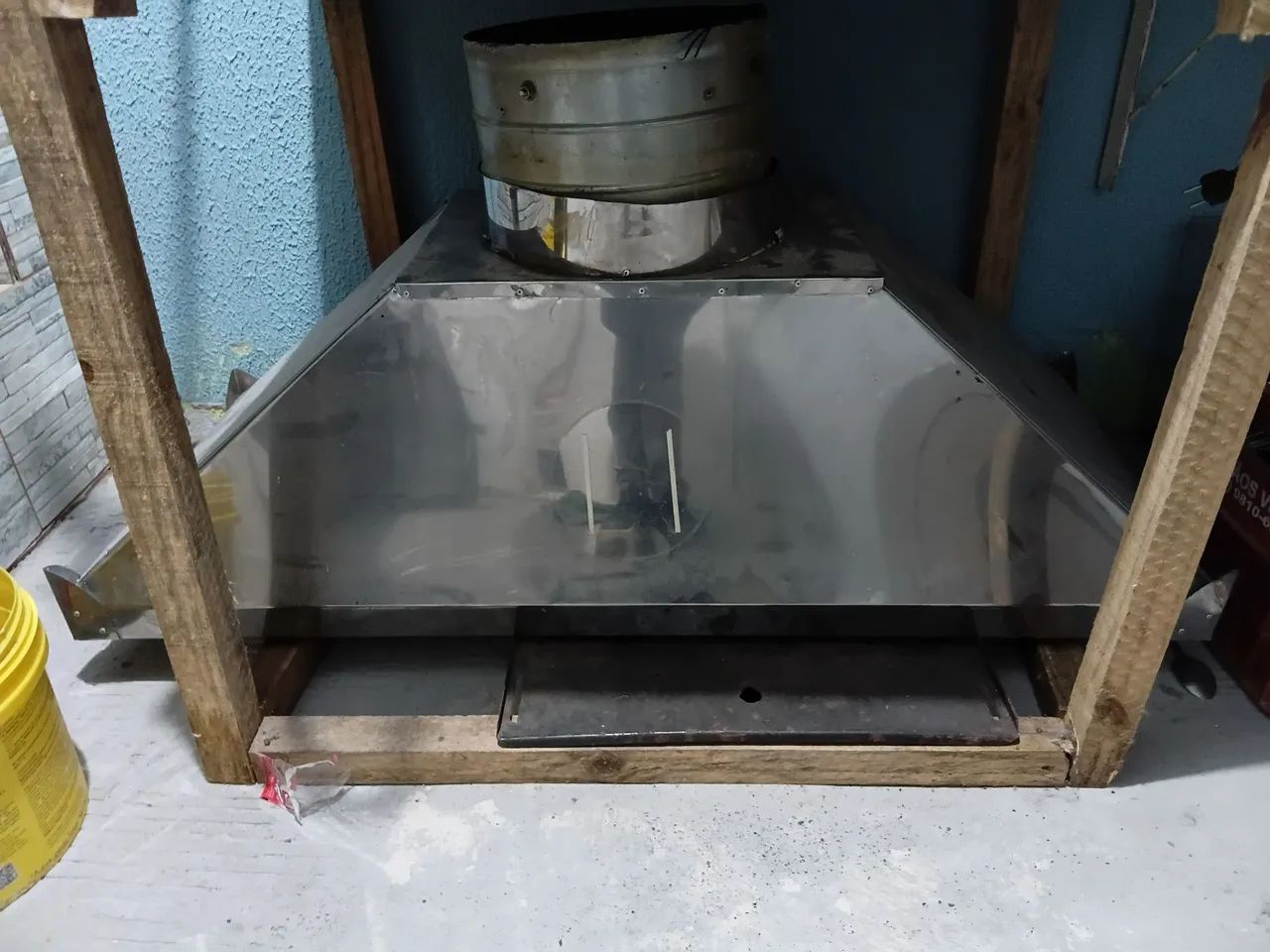 Coifa industrial com exaustor 220