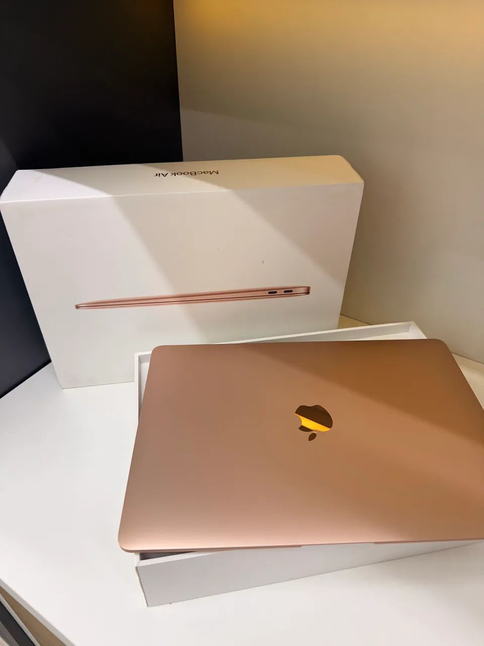 MacBook Air M1 Gold - Foto 2