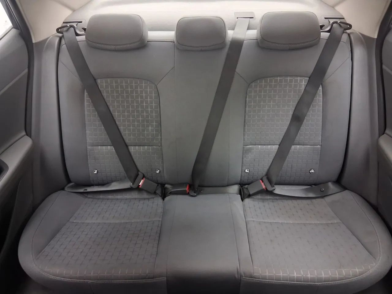 Hyundai HB20S Comfort 1.0 Flex 12V Mec., foto 18 de 18