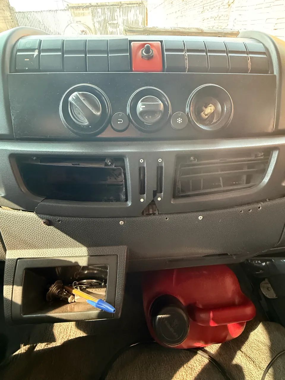 Caminhão Iveco Tector  - Foto 5