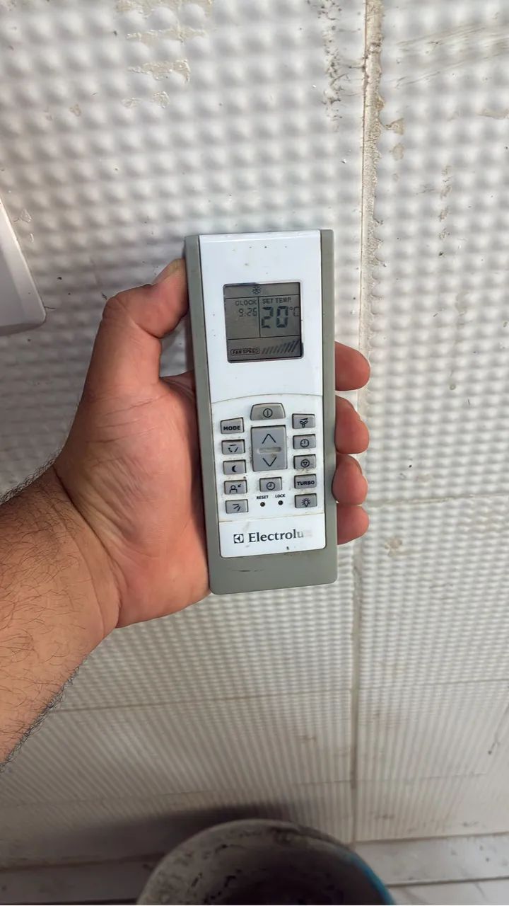 Ar condicionado electrolux 9000 btus - Foto 3