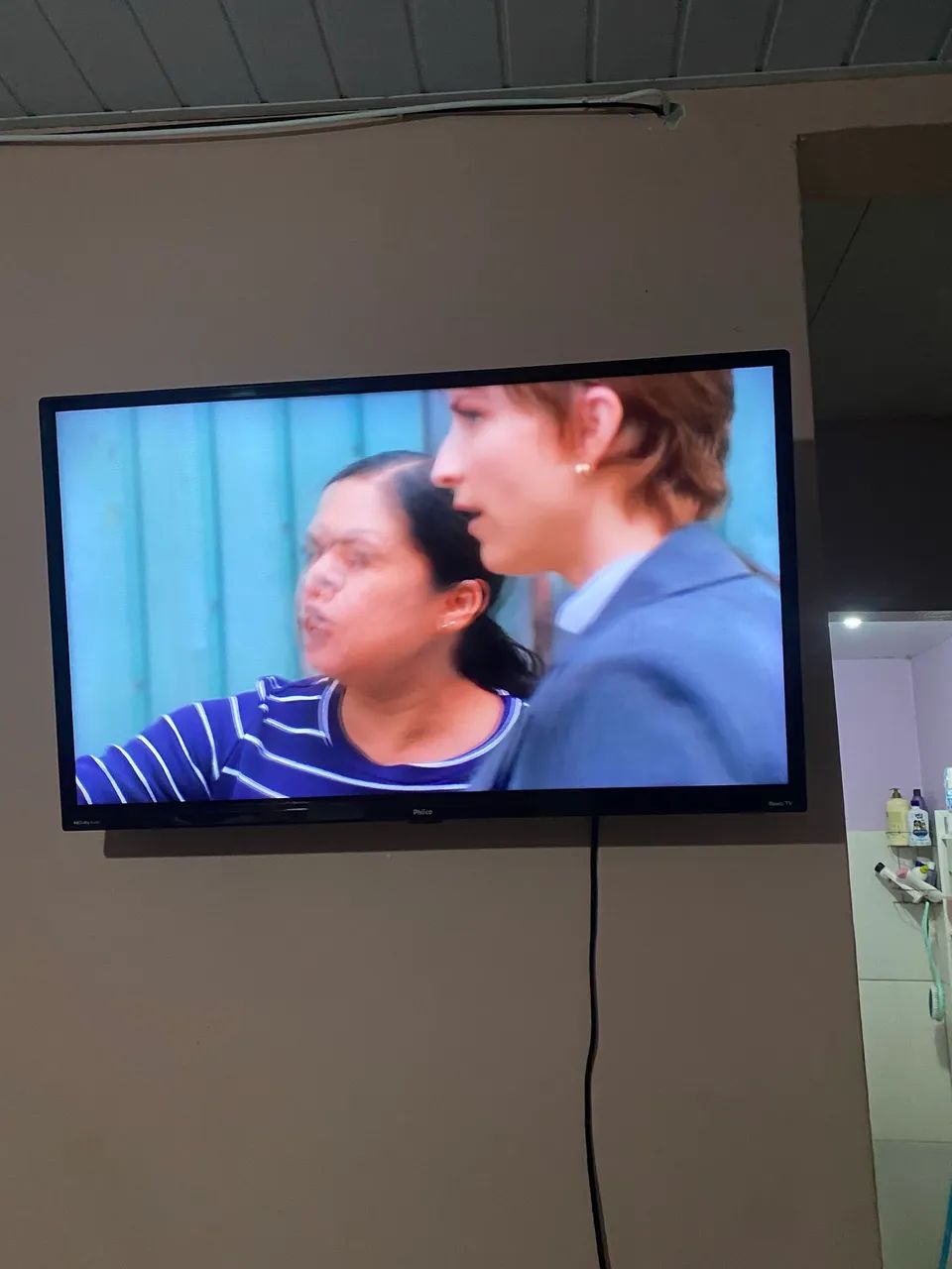 TV roku philco 32 polegadas  - Foto 3
