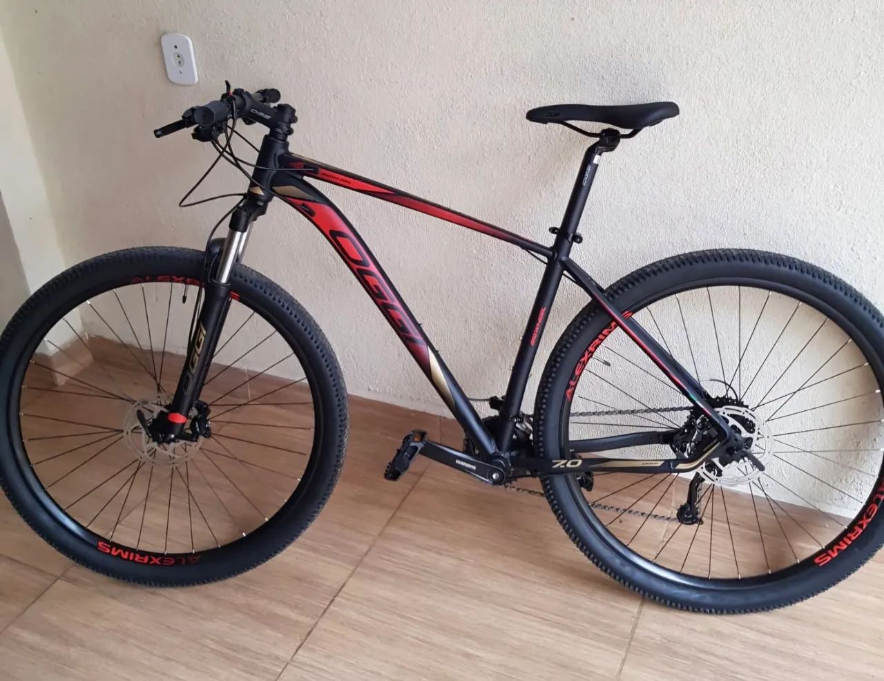 Bicicleta Oggi Big Wheel 7.0 