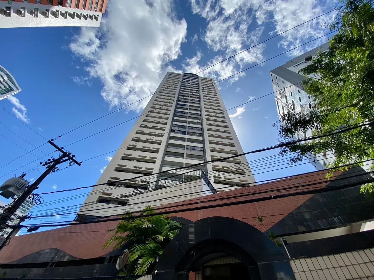 EXTRAORDINÁRIO EMPREENDIMENTO - 234M2 ÁREA TOTAL