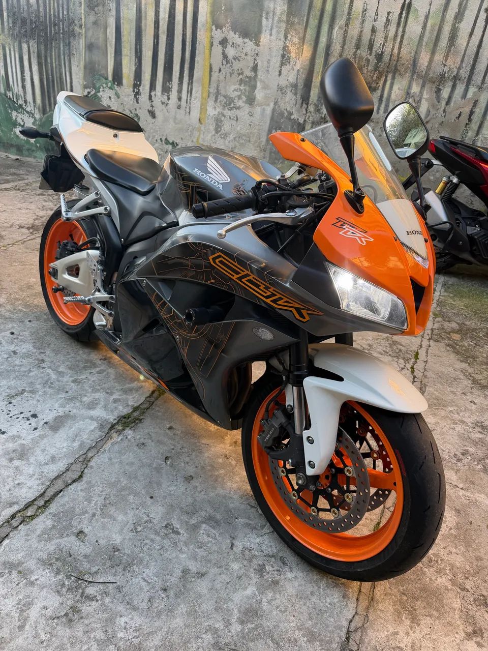 Cbr 600 rr  - Foto 2