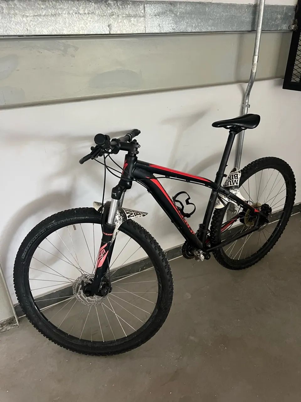 Bicicleta MTB Specialized Rockhopper