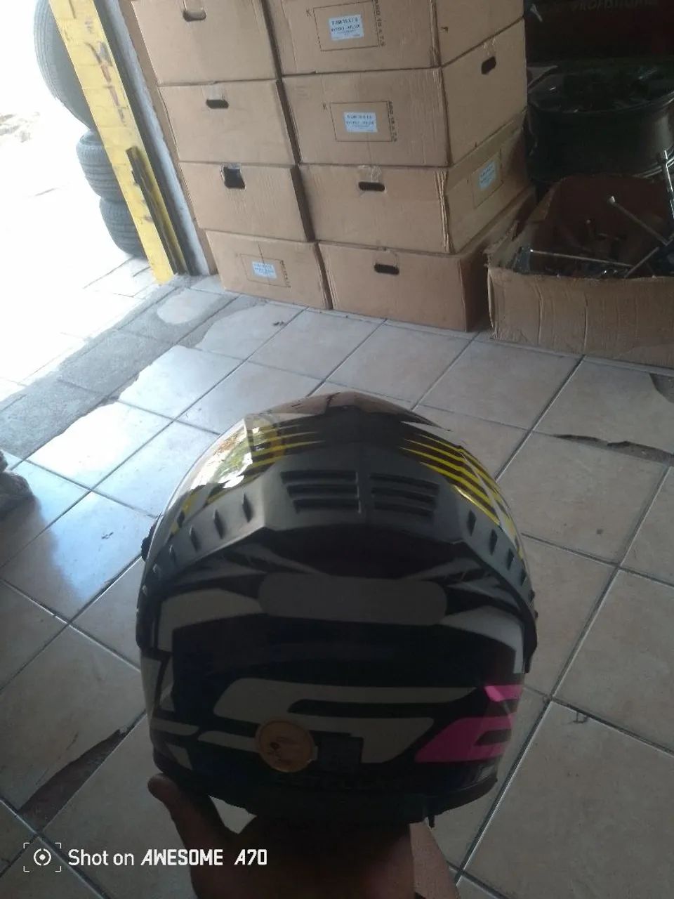 Capacete LS2 troco em iPhone  - Foto 2