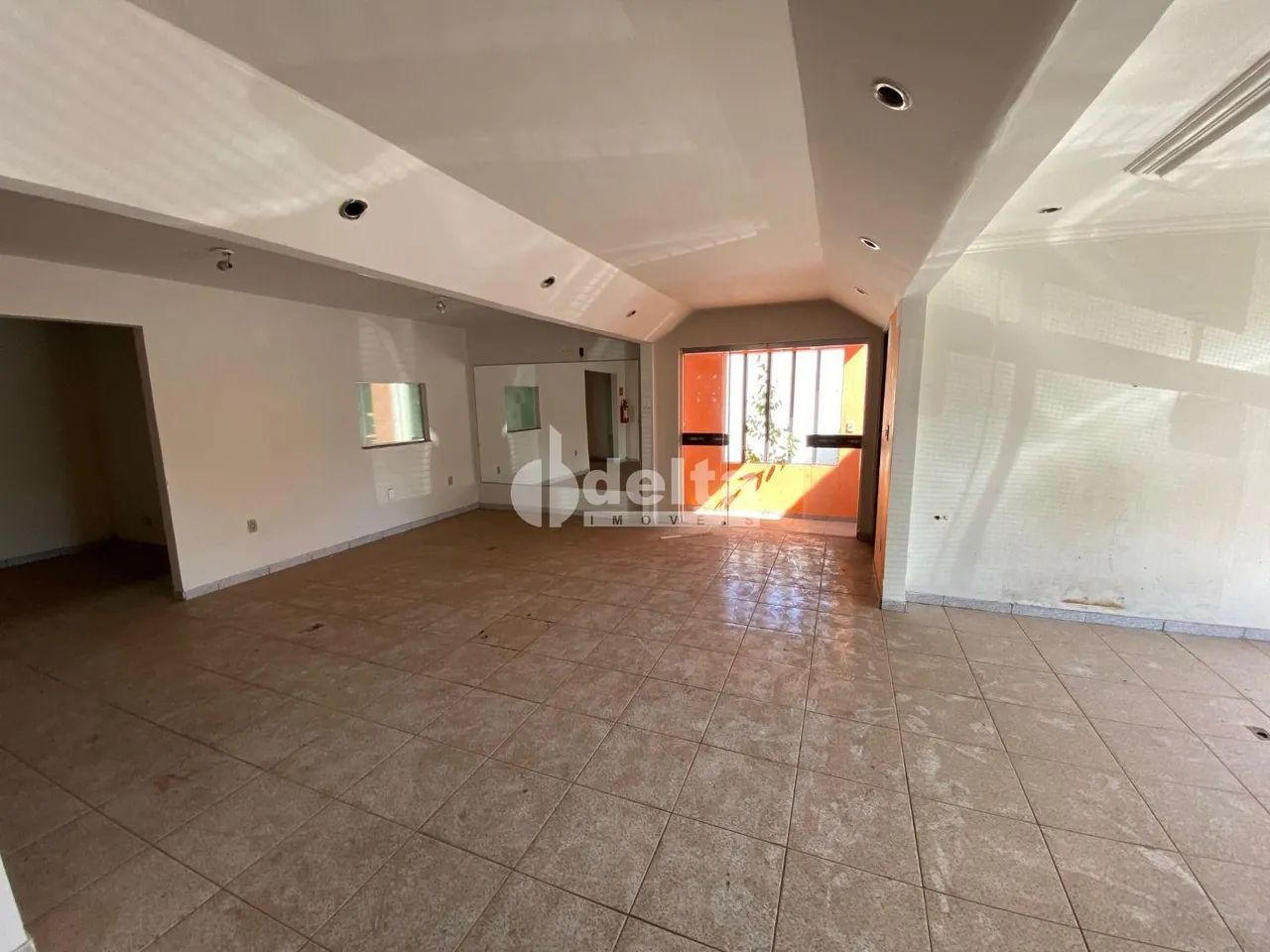 Loja disponível para locação no Centro em Uberlândia-MG - Foto 4