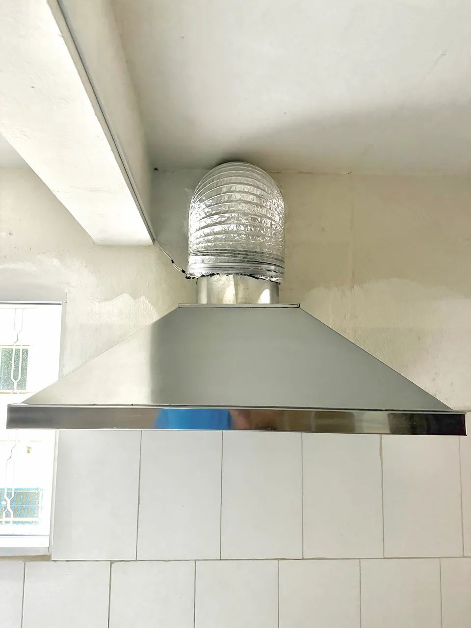 Coifa inox com exaustor para cozinha industrial 