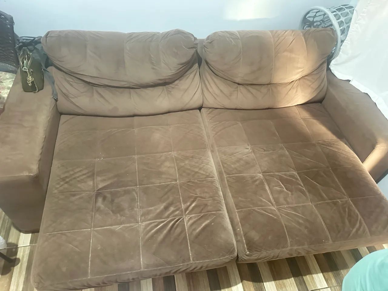 Vendo sofá retrátil 3 lugares