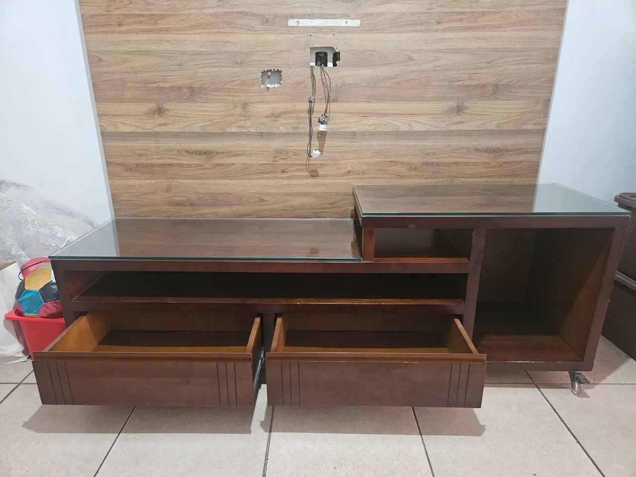 Rack de madeira  e painel de tv em mdf - Foto 2