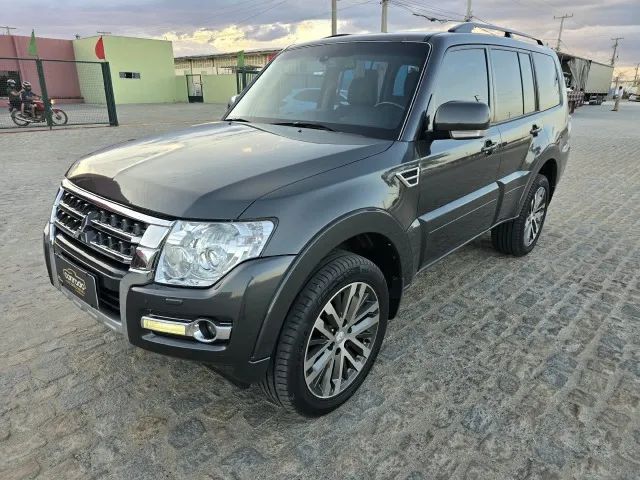 Mitsubishi Pajero Pajero HPE Full 3.2 4x4 T.I.Dies. 5p Aut 2020