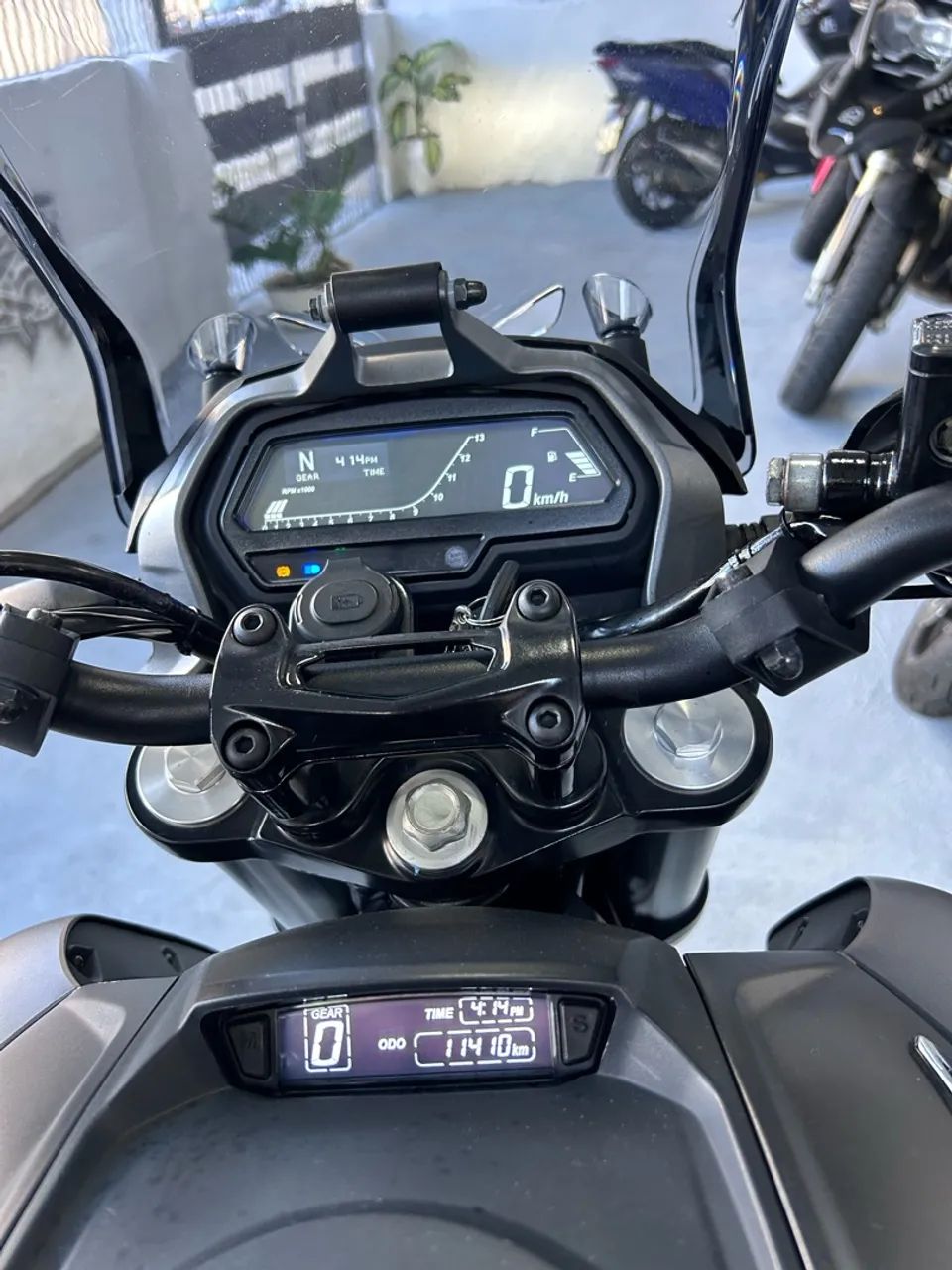 BAJAJ DOMINAR 400 2025 - Foto 5