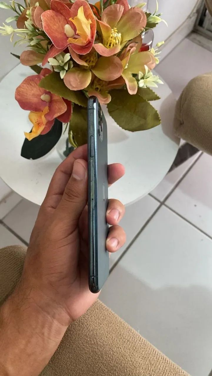 iPhone 11 pro Max 256gb - Foto 2