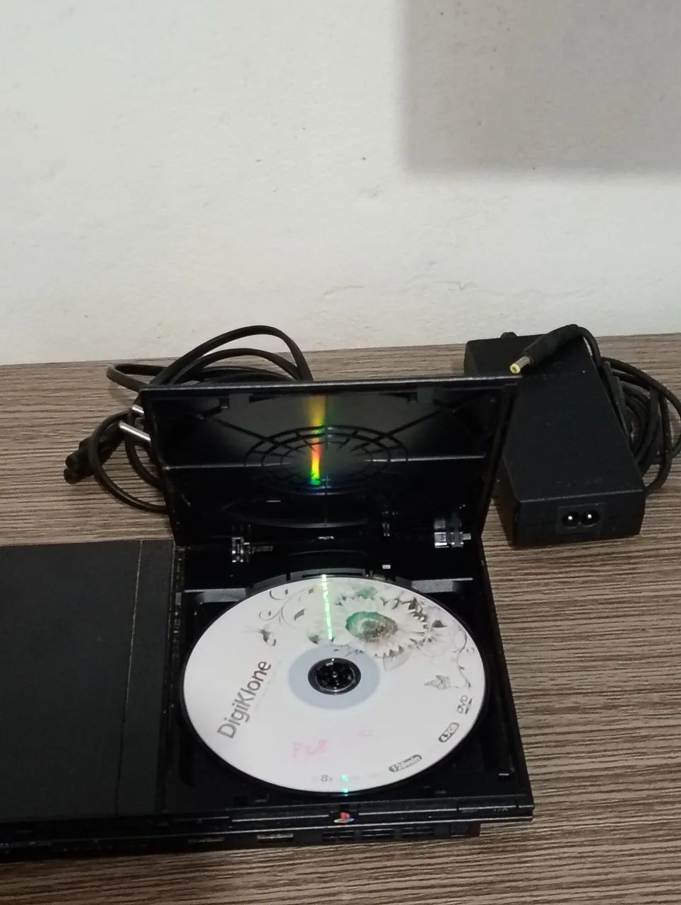 PS2 não funciona leitor e sem cabo AV - Foto 2