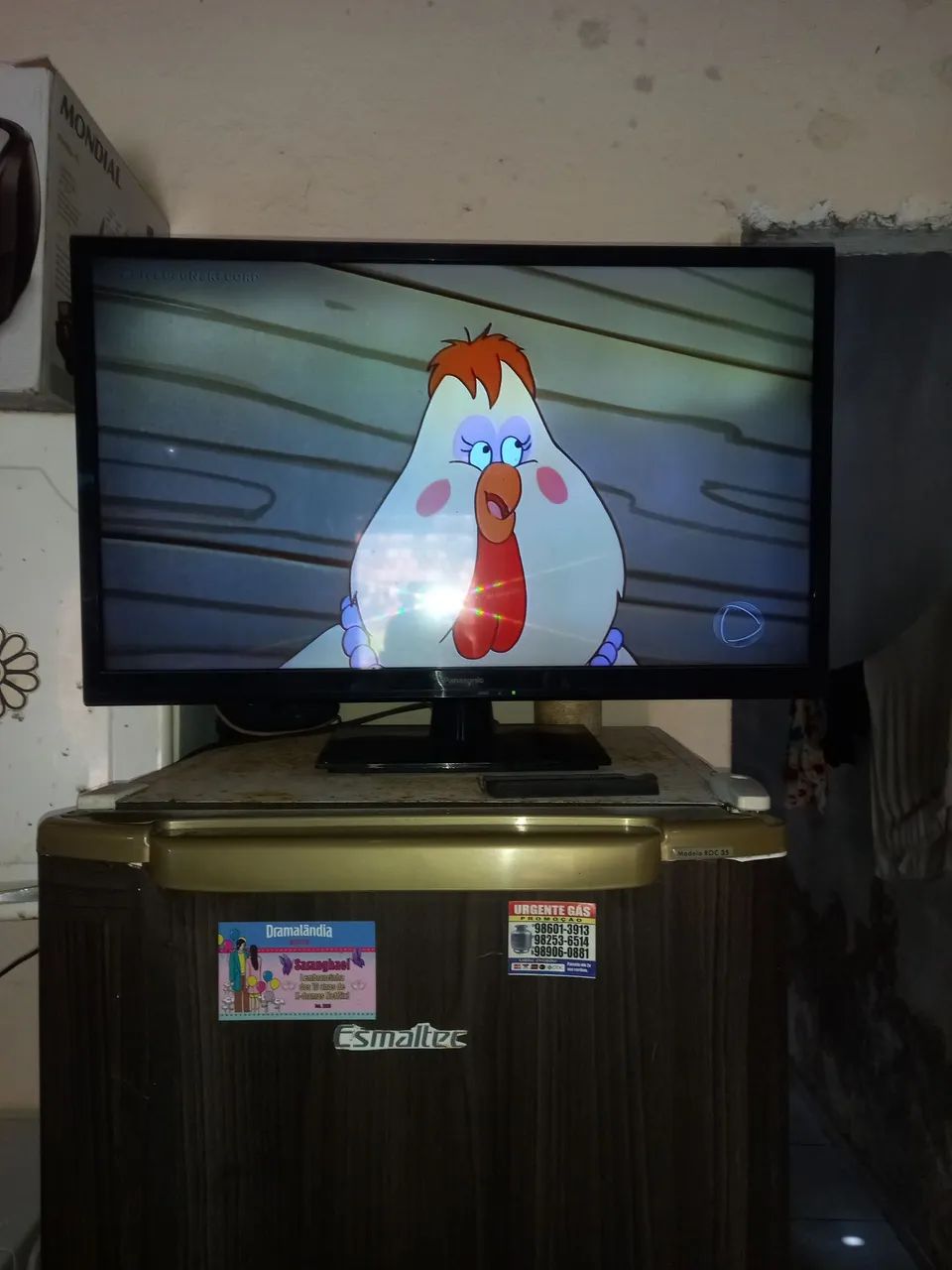 Vendo TV Panasonic 32 polegadas 