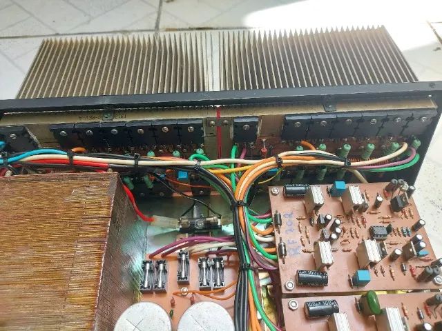 Amplificador baseado no Times One RF 702 - Foto 3
