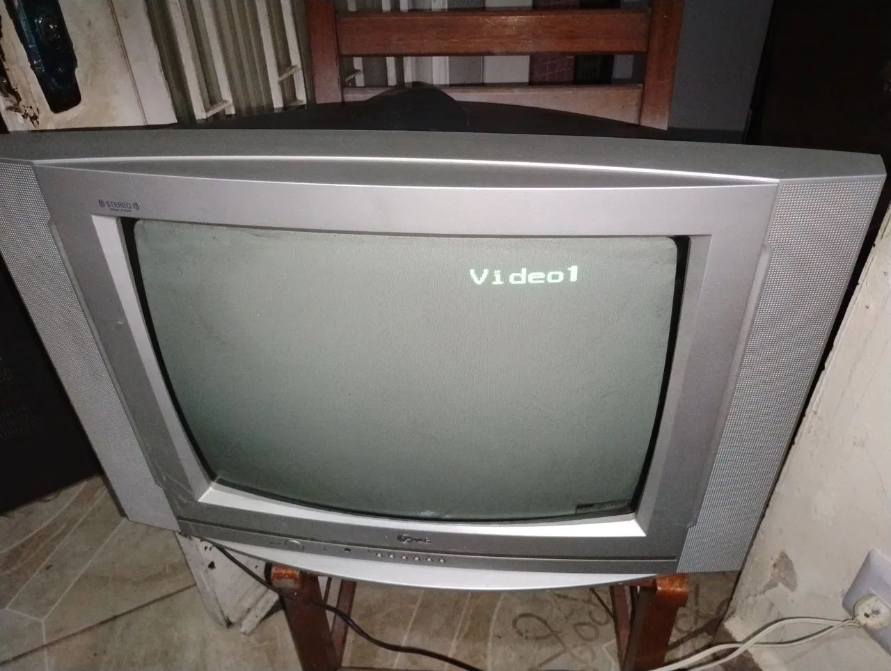 TV Tubo LG 20 Polegadas Modelo RP20CC97 Ótimo estado 