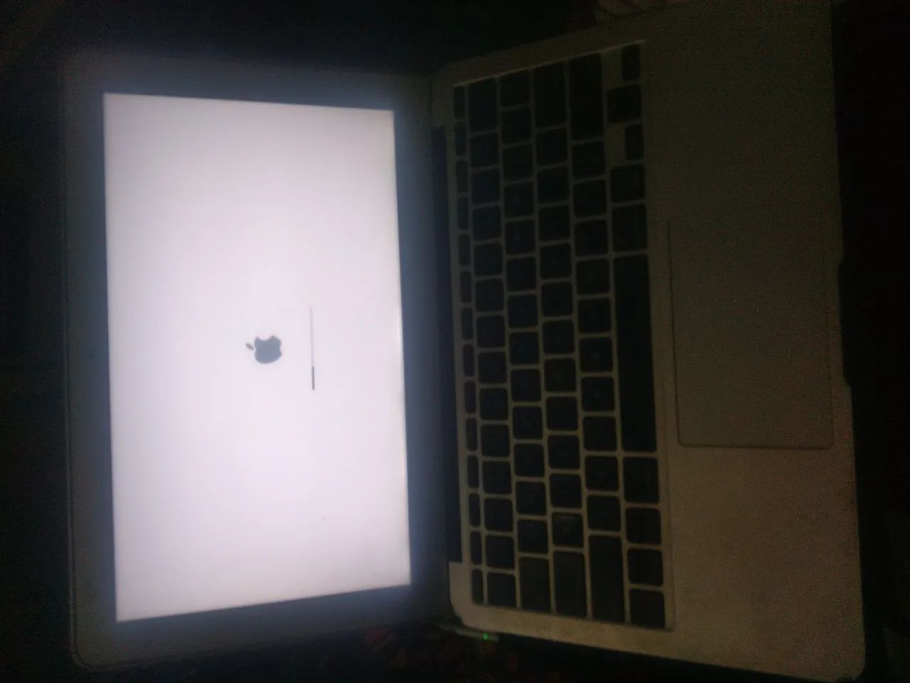 MacBook Air a1370  com defeito - Foto 5