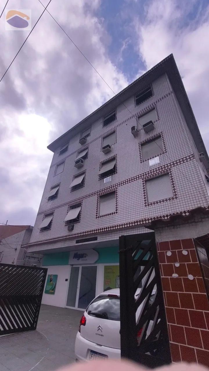 Apartamento em Encruzilhada - Santos