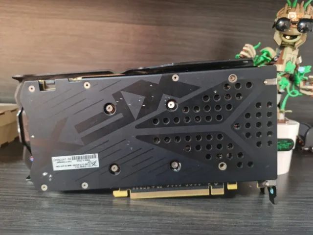 Placa de vídeo XFX RX 570 8GB - Foto 5