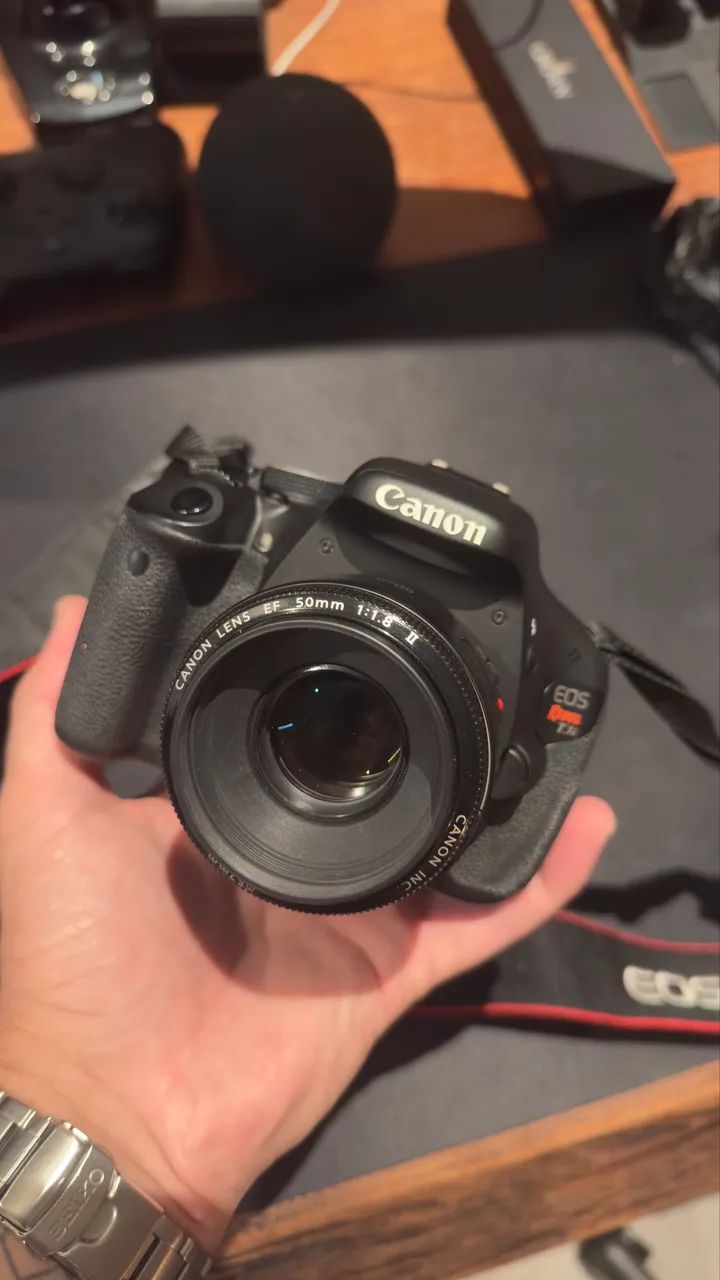 Canon T3i + Lente 50mm 1.8 + 18-55mm IS II - Kit completo, perfeito estado - Foto 4