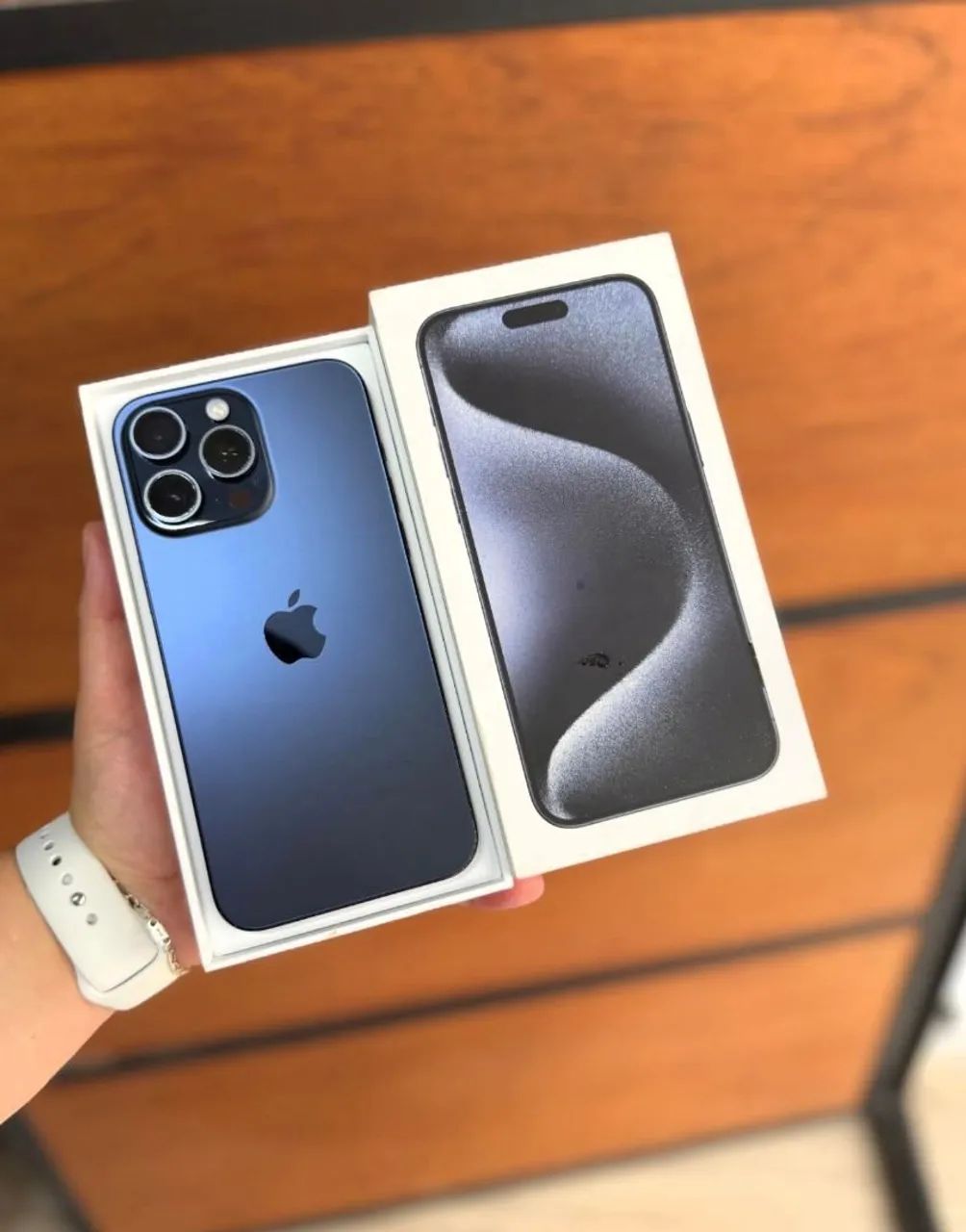 IPHONE 15 PRO MAX 256GB ( TODO ORIGINAL SEM MARCAS)