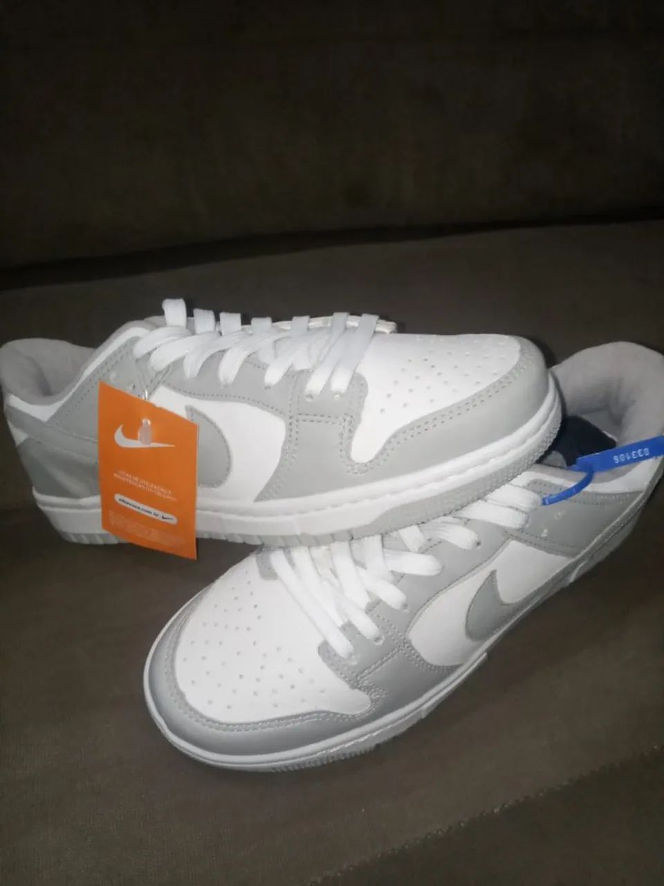 TENIS NOVO (TAMANHO 38)