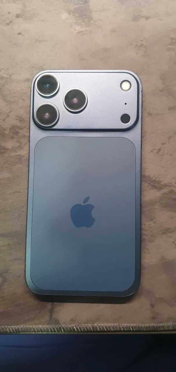 IPHONE XR 128GB MODELO 17 PRO