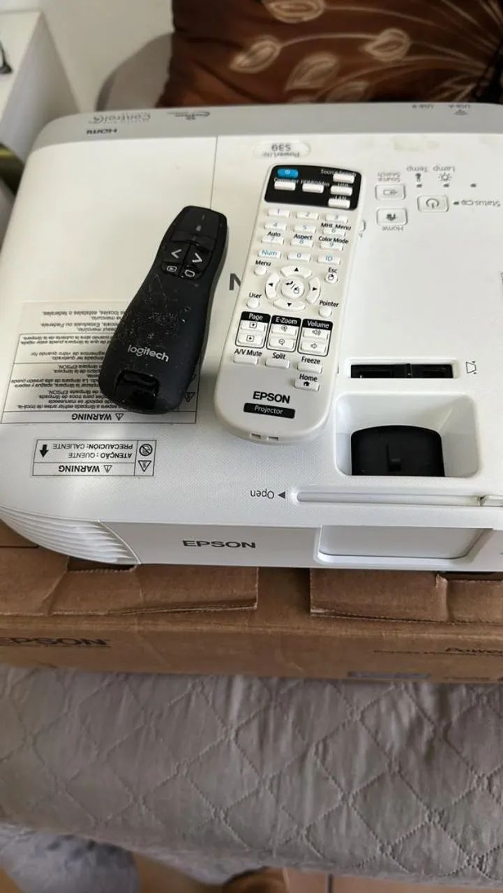 Projetor epson powerlite s39 projector - Foto 3