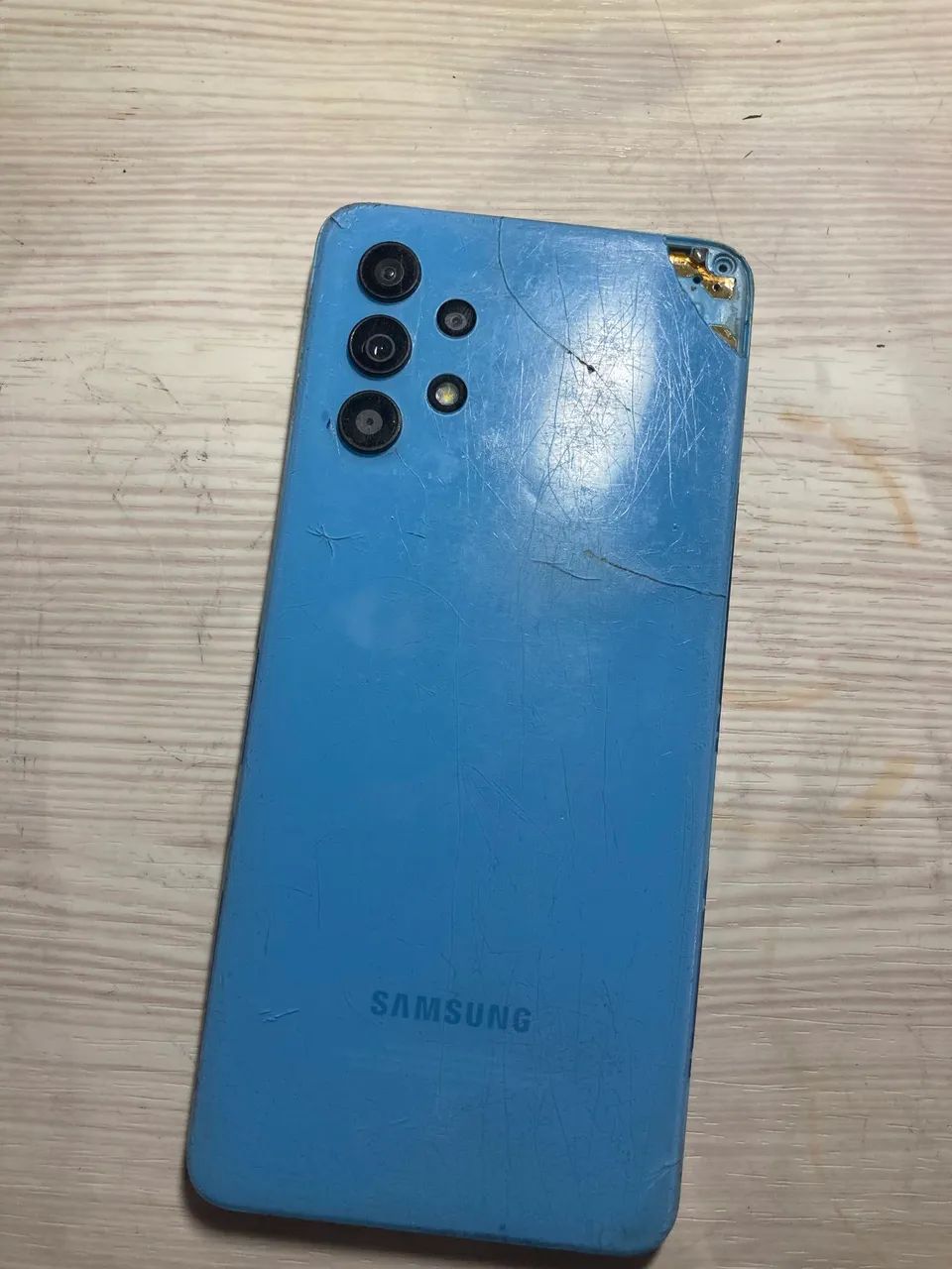 Galaxy a32 - tela quebrada
