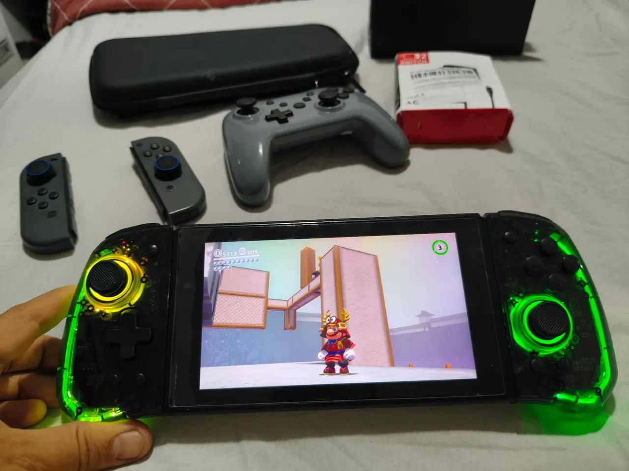Nintendo Switch Desbloqueado com acessórios e Dock - Foto 3