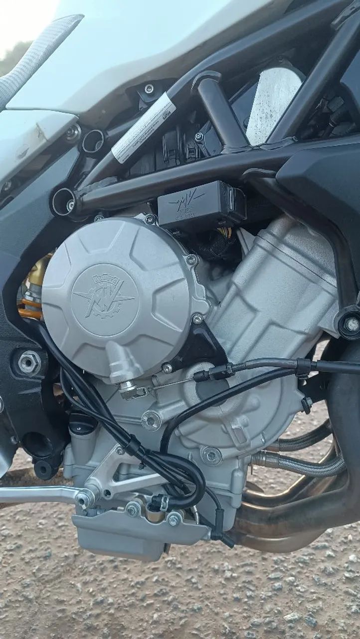 Brutale 800 - Foto 3