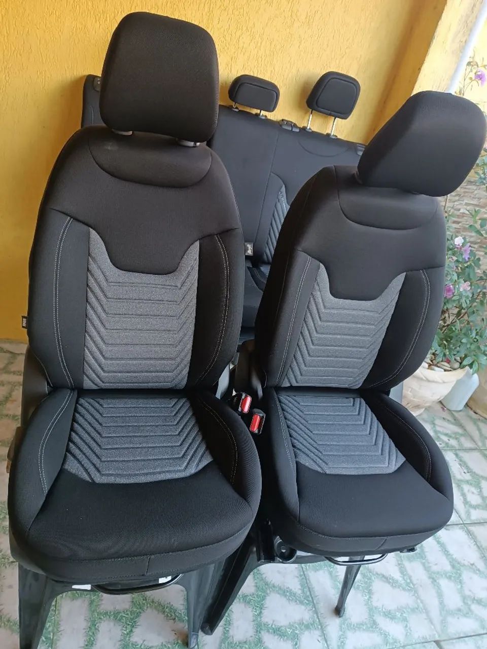Jogo de Bancos Jeep Renegade  - Foto 5