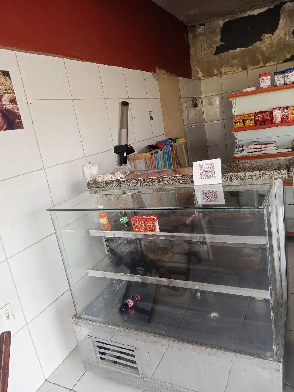 Vitrine gelada, bem conservada  - Foto 2