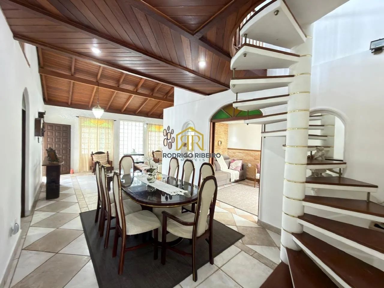 MORE NO MELHOR BAIRRO DE CASAS DE FLORIPA!! - Foto 4
