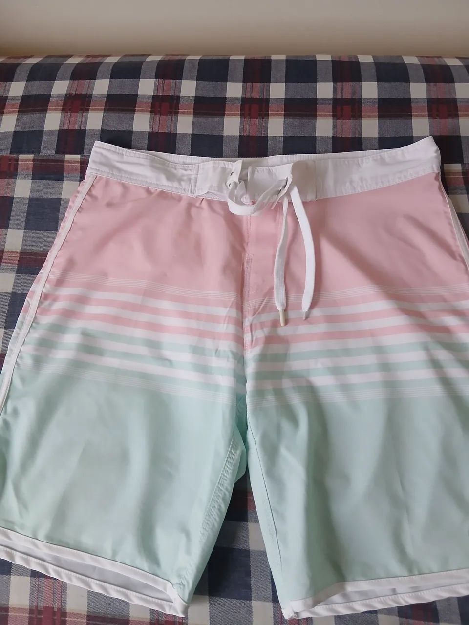 Bermuda surf Renner