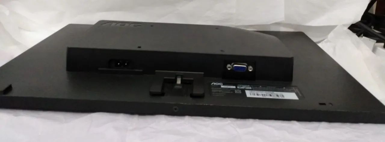 monitor AOC E970SWNL 18,5  - Foto 5