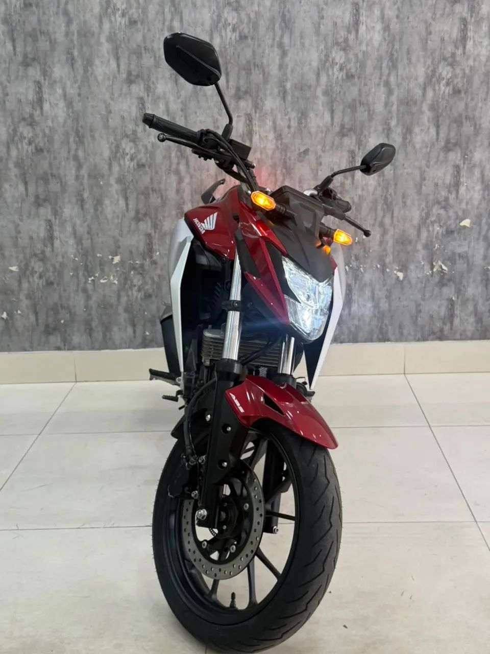 CB 300f - Foto 2