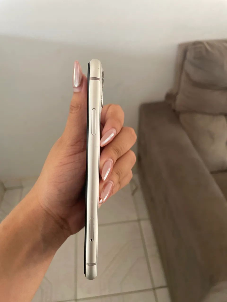 iphone 11 branco 64GB  - Foto 4