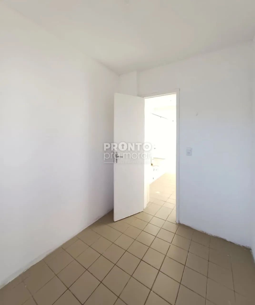 Apartamento com 3 quartos em Boa Viagem