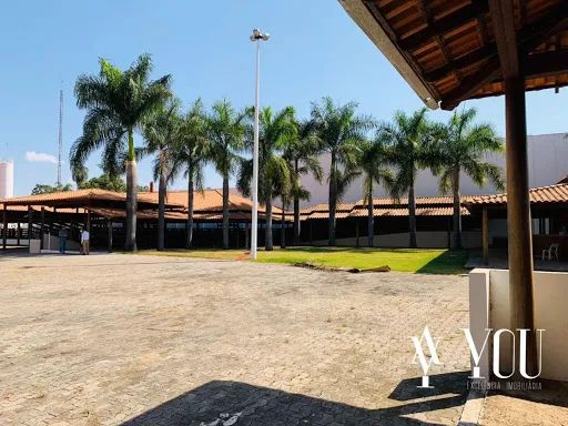 Imóvel Comercial com Amplo Salão de Eventos e preparado para grandes leilões - Foto 2