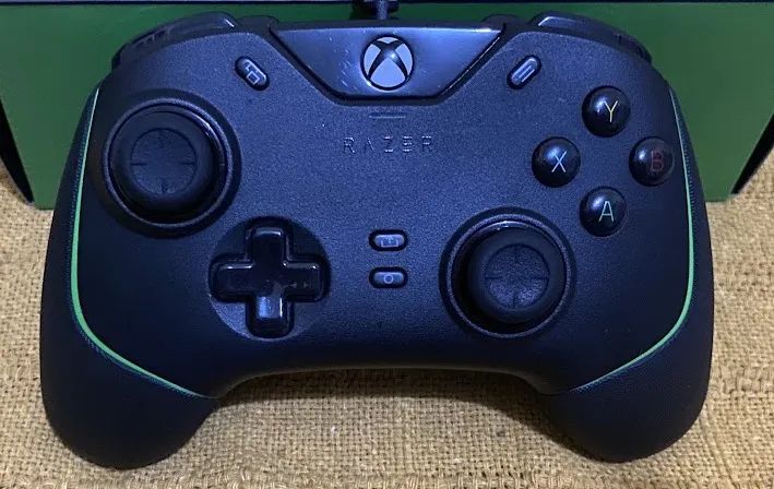 Controle Videogame Xbox Razer Volverine V2 Gamer, Novíssimo na Caixa, Nota, Garantia  - Foto 5