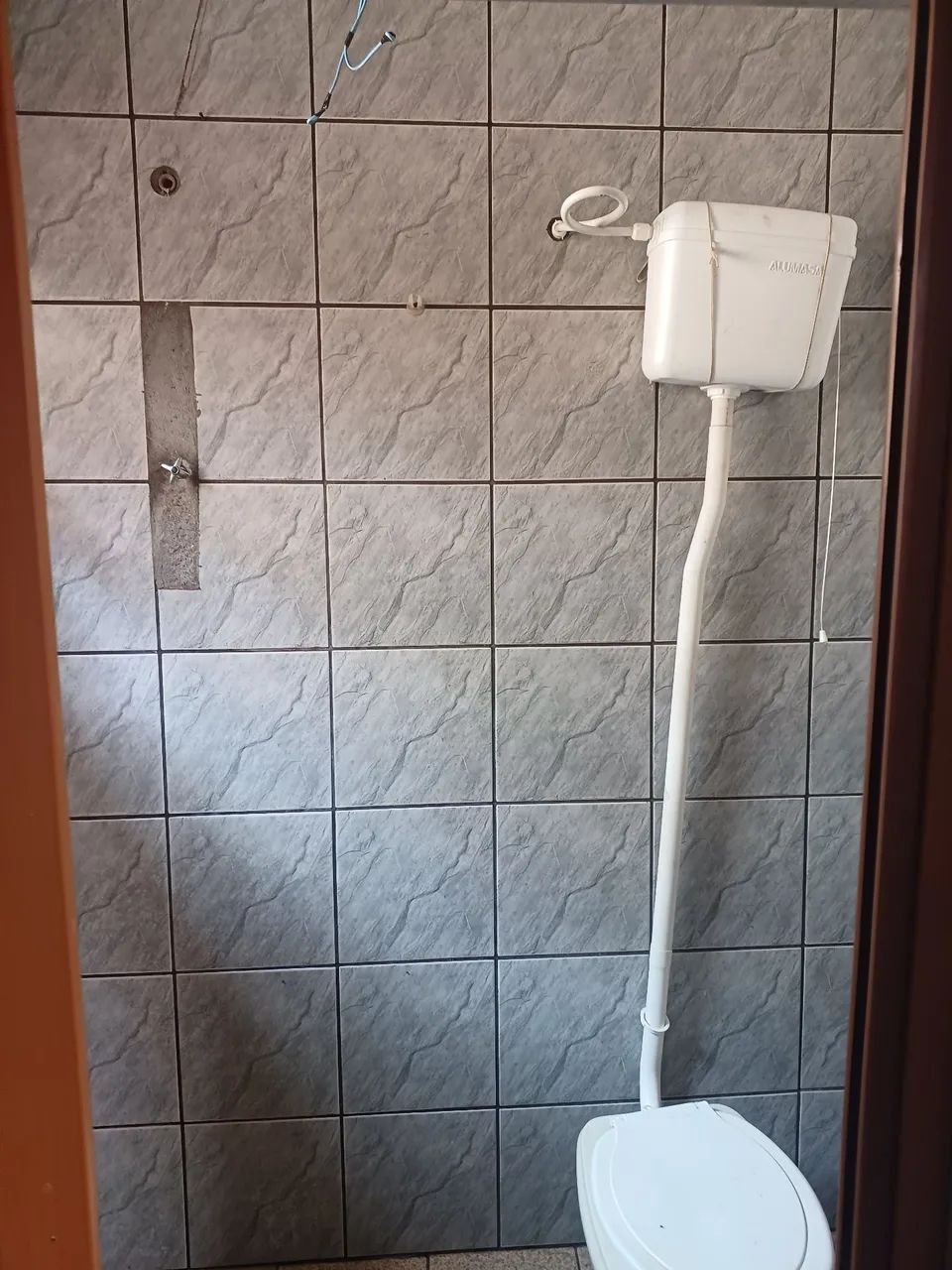 Aluga-se casa com três cômodos. - Foto 5