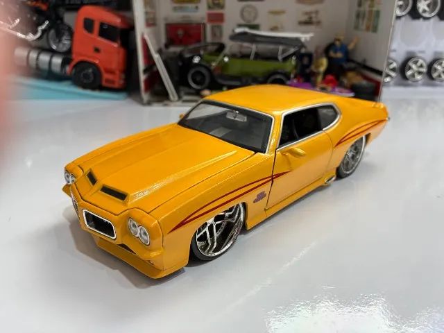 Miniatura Pontiac amarela  - Foto 5
