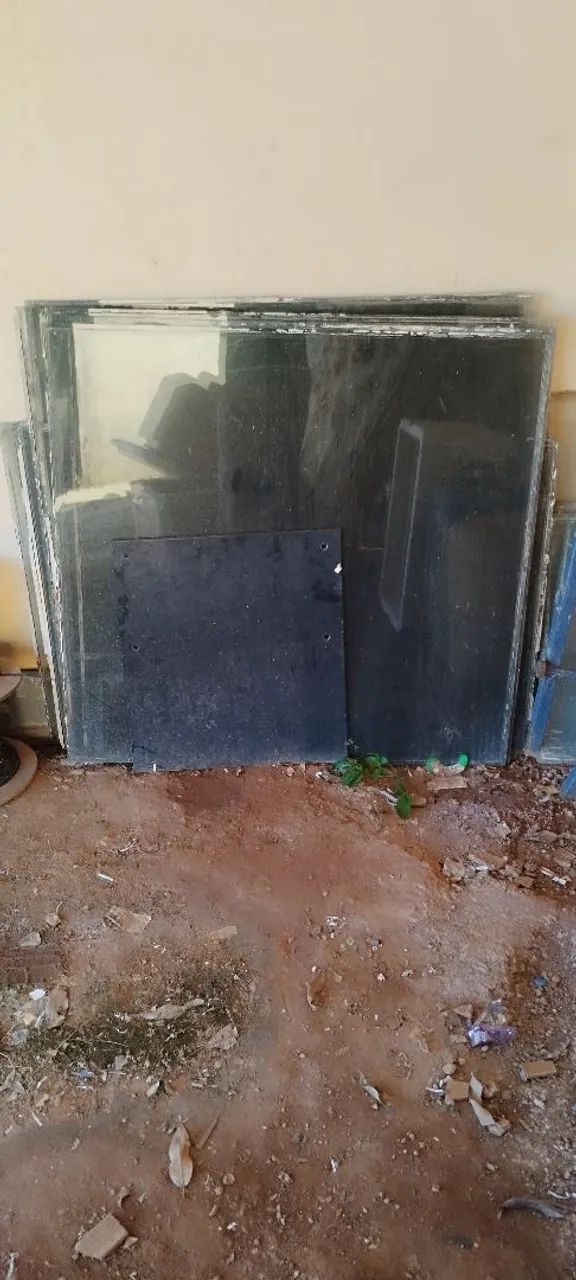 Vidros usados 14 peças 1m/por 0.97cm 1